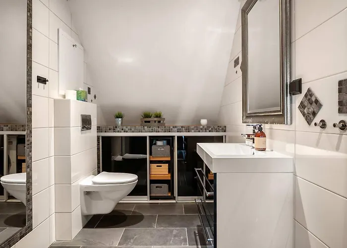 Apartament Dinbnb L 200m To Bryggen L Luxury 2 Bedroom L 2min To Floibanen *