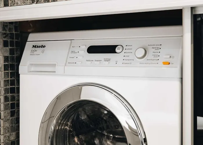 Apartment Dinbnb L 200m To Bryggen L Luxury 2 Bedroom L 2min To Floibanen