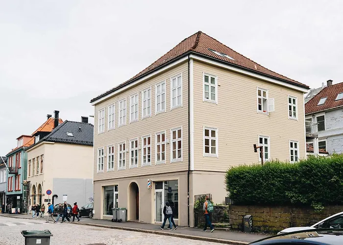 Dinbnb L 200m To Bryggen L Luxury 2 Bedroom L 2min To Floibanen